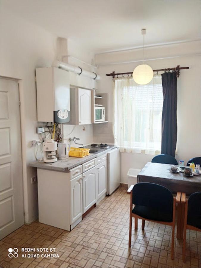 Marabella Apartmanok Hajdúszoboszló Екстериор снимка