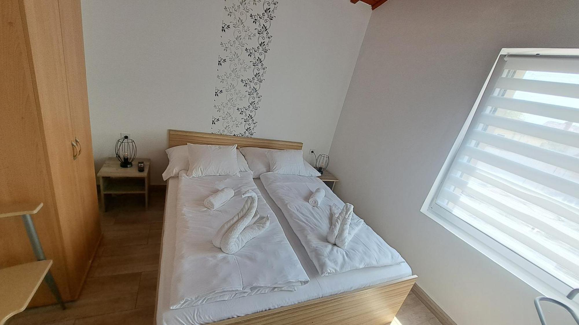 Marabella Apartmanok Hajdúszoboszló Екстериор снимка