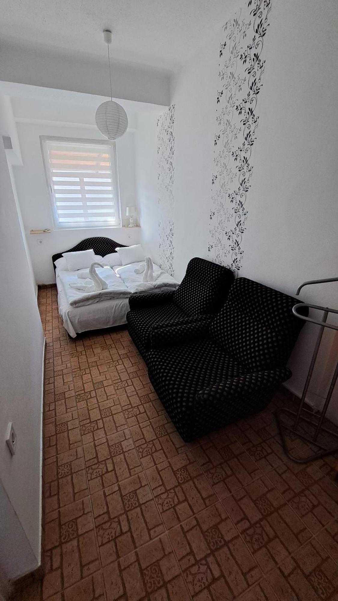 Marabella Apartmanok Hajdúszoboszló Екстериор снимка