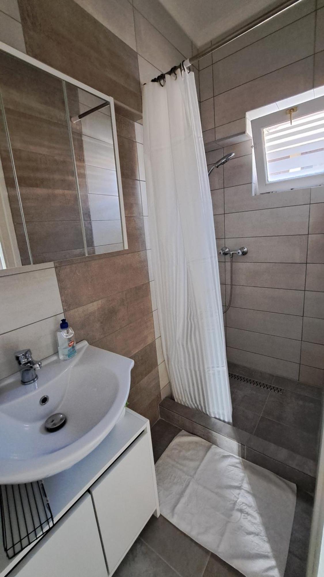 Marabella Apartmanok Hajdúszoboszló Екстериор снимка
