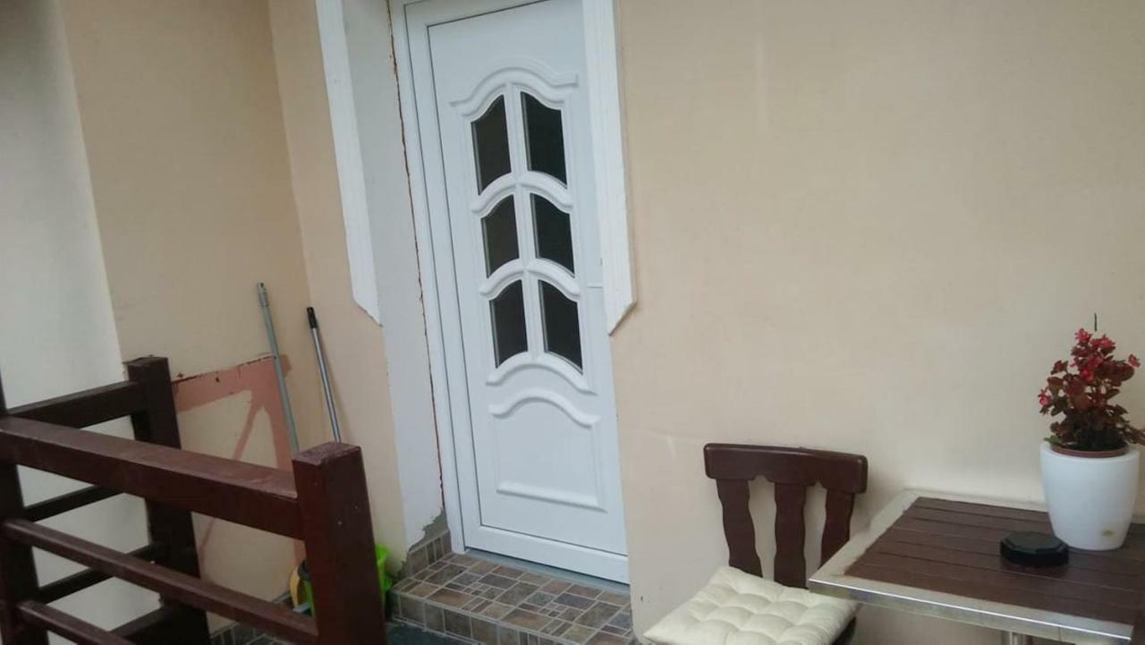 Marabella Apartmanok Hajdúszoboszló Екстериор снимка
